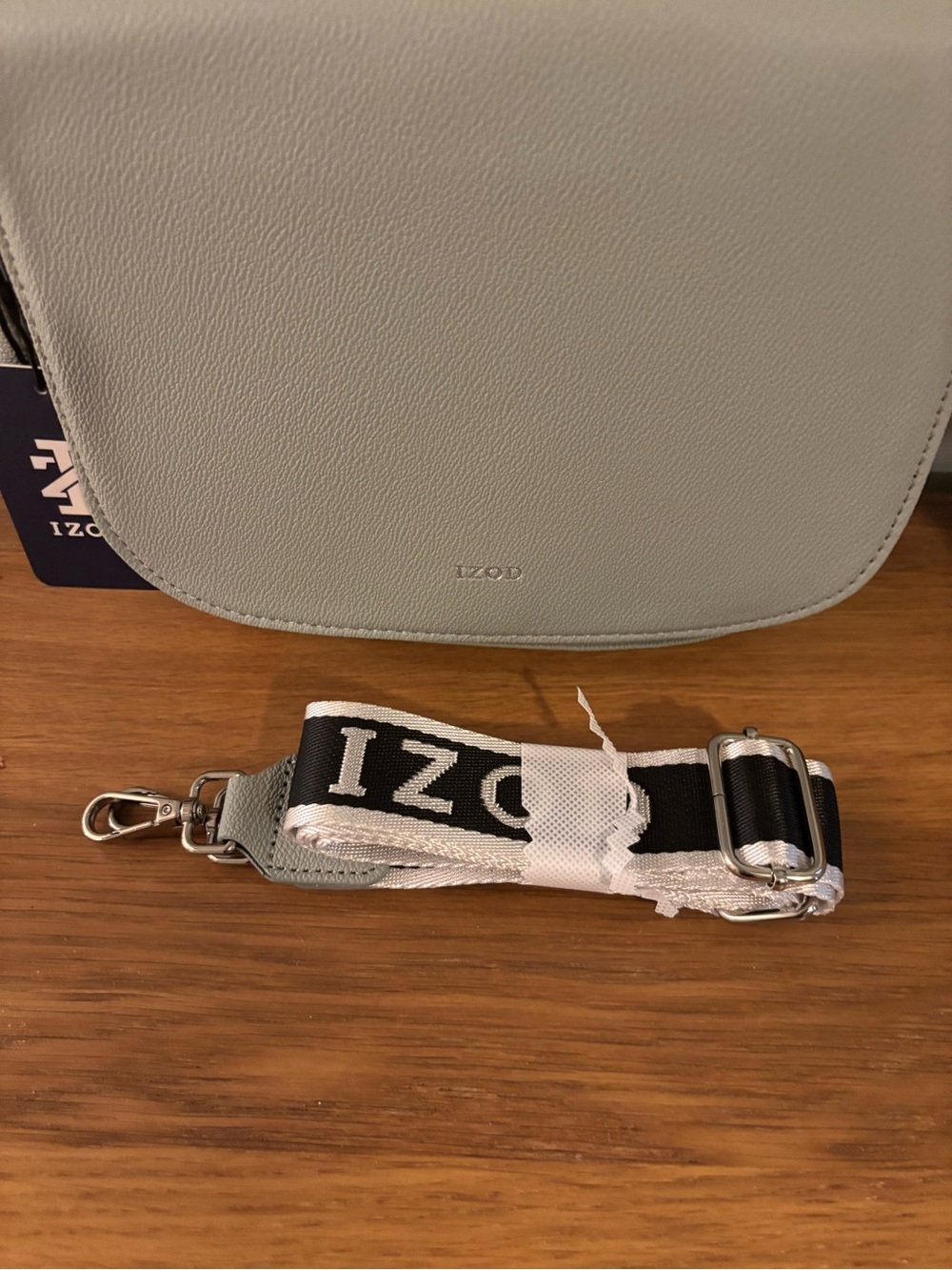 IZOD faux leather sage green crossbody saddle bag Adjustable strap NWT - Picture 3 of 11